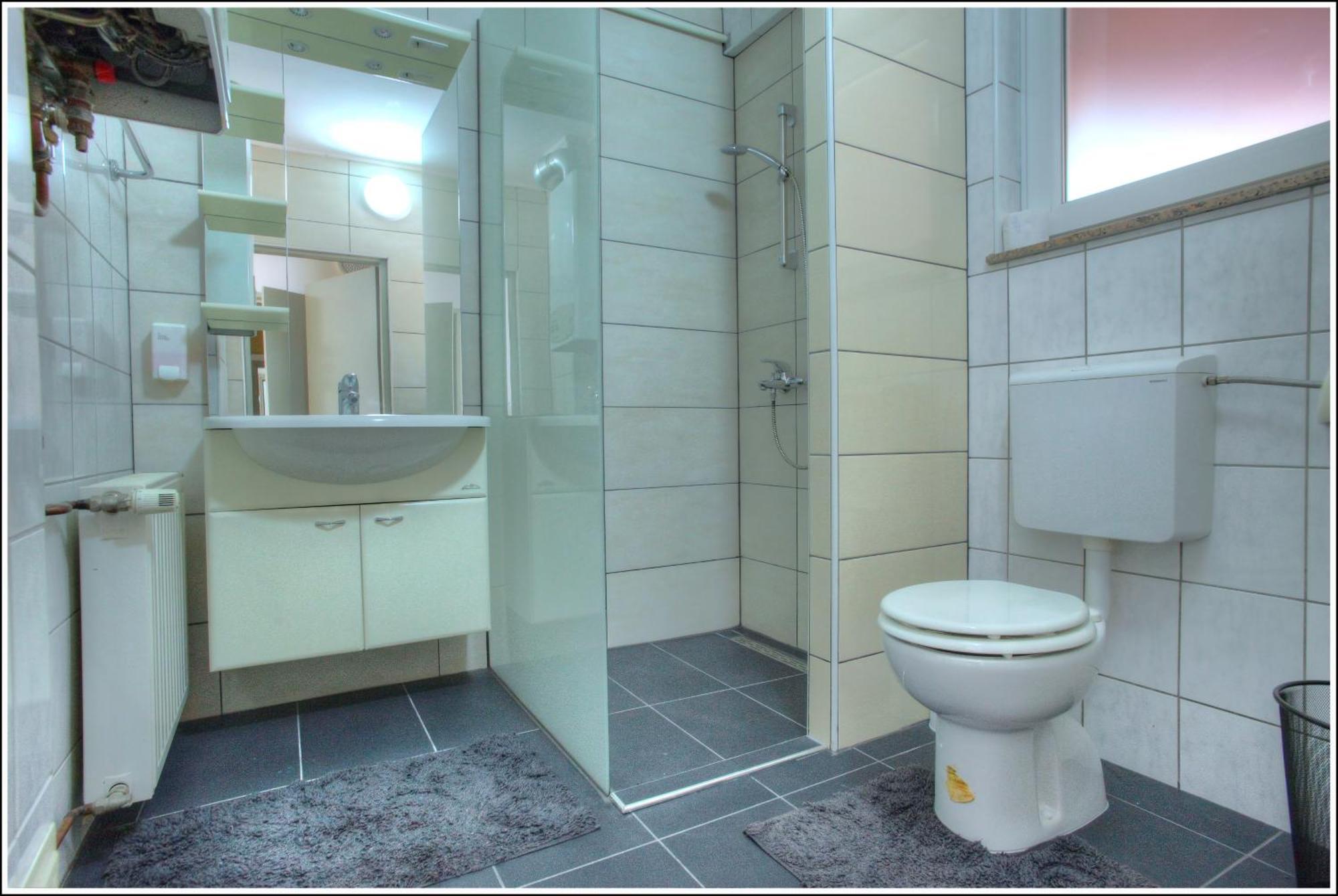 Bokun Apartments II Sisak Luaran gambar